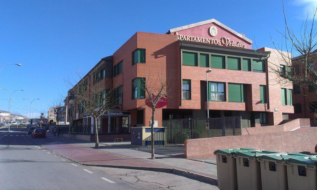 Apartamentos Turisticos Veladiez لا لاستريلا المظهر الخارجي الصورة
