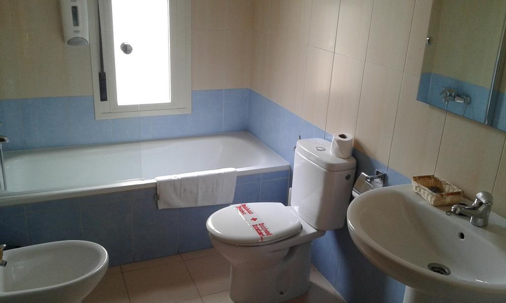 Apartamentos Turisticos Veladiez لا لاستريلا الغرفة الصورة